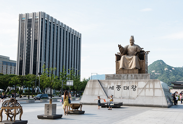 Great King Sejong: The Inventor of Korean Alphabet